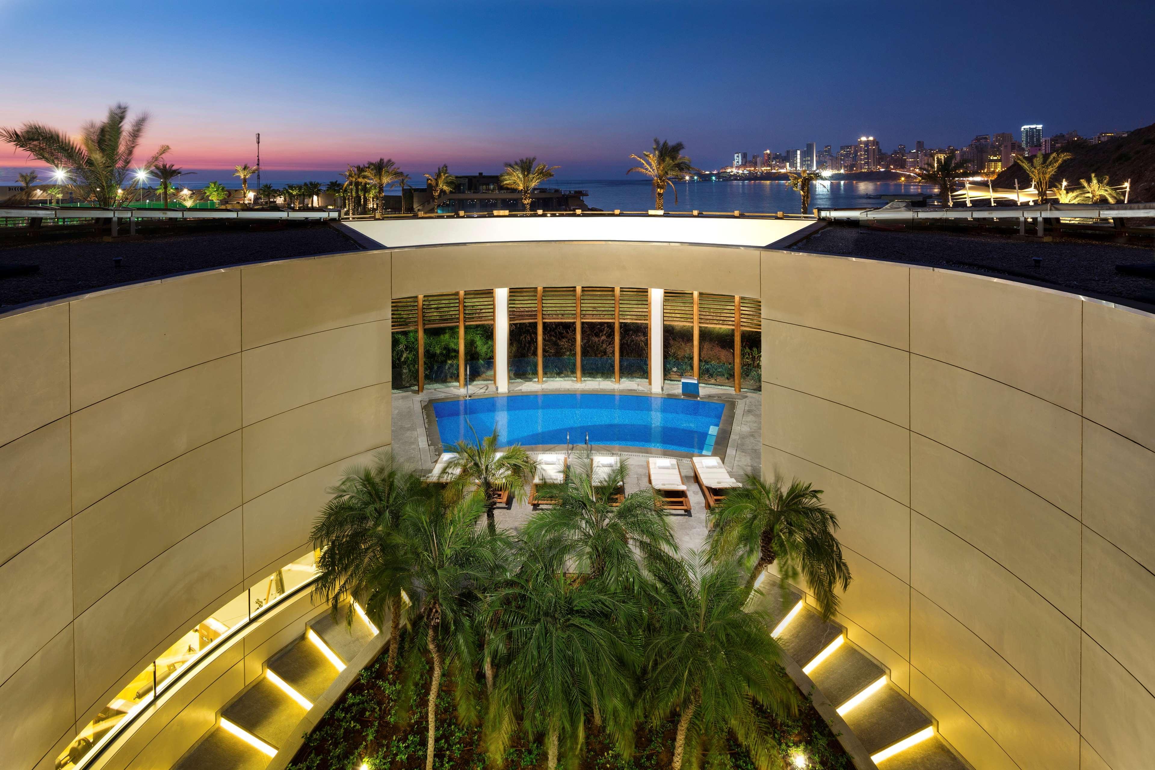 Kempinski Summerland Hotel & Resort Beirut Exterior photo